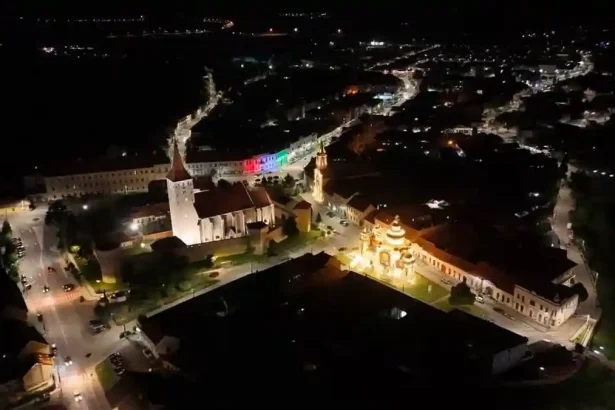 Economii semnificative la energie intr un oras din Alba iluminatul public restrictionat