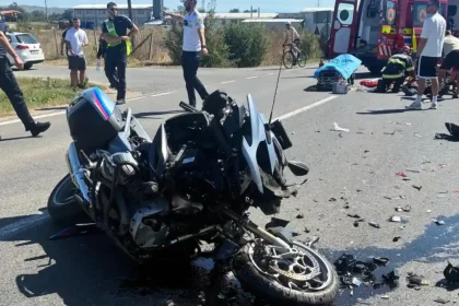 FOTO Accident de circulatie la Aiud pe DN1 Coliziune intre un autoturism si o motocicleta