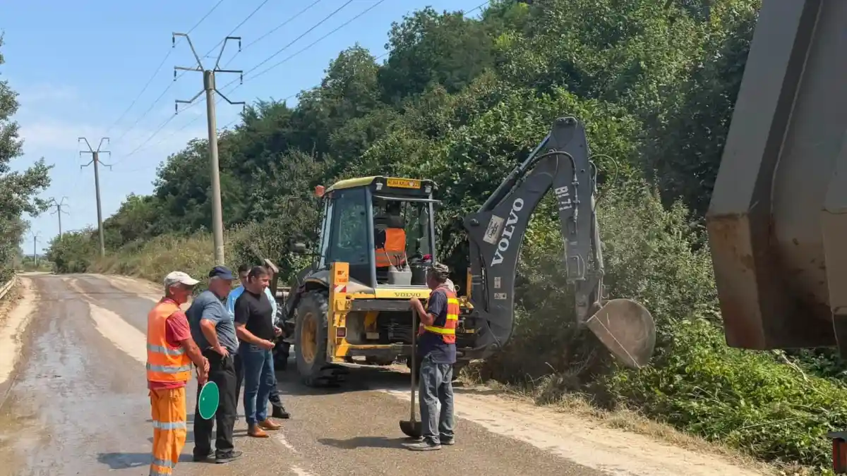 FOTO Au demarat lucrarile de reabilitare completa a circumvalatiunii orasului Ocna Mures Un proiect cu necesitate