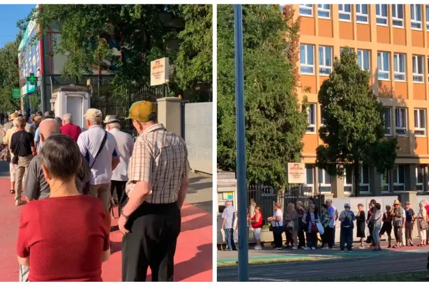 FOTO Coda de zeci de persoane la abonamentele STP Alba Iulia dupa reluarea activitatii autobuzelor Calatorii asteapta la rand pentru cardurile de calatorie gratuite