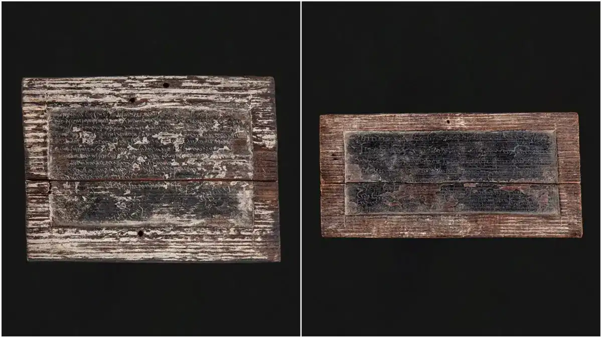 Foto Contracte de munca vechi de aproape 1900 de ani inscrise pe tablite cerate si descoperite la Alburnus Maior Rosia Montana expuse la Muzeul National de Istorie a Romaniei