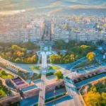 Numai 461 dintre tineri isi imagineaza viitorul in Alba Iulia peste 5 ani