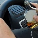 O femeie de 34 de ani si un barbat de 27 de ani din Alba cu alcool la volan pe drumurile din Hunedoara