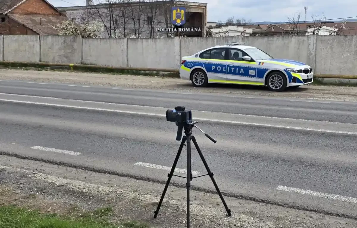 Politia rutiera din Alba foloseste sistemul e SIGUR pe drumurile din judet Conduceti responsabil si respectati regulile de circulatie in timpul calatoriilor