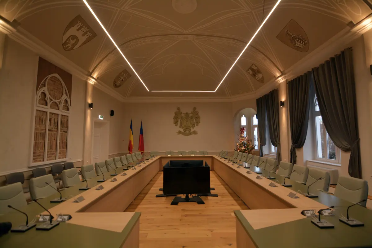 Primaria Sebes Proiectul pentru delegarea serviciului de salubrizare in Zona 2 Tartaria supus dezbaterii publice