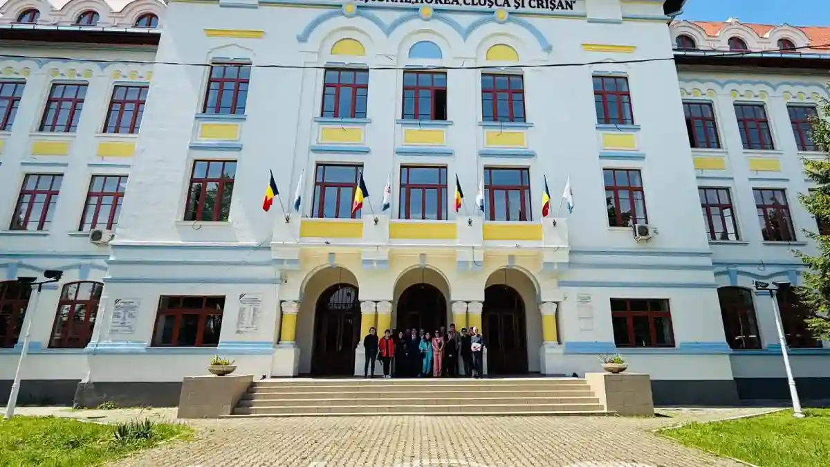 Scolile din Alba Iulia au fost echipate cu noi centrale termice Primaria a achizitionat echipamente pentru incalzirea a trei unitati de invatamant