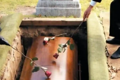Se va construi vreodata o capela mortuara in Capud Priveghiul si ritualurile aferente se desfasoara actualmente in locuinte private