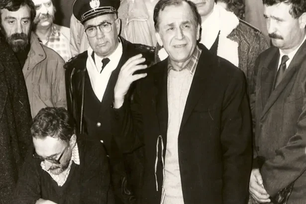 Un an de la disparitia lui Ion Iliescu El a fost primul presedinte al Romaniei dupa Decembrie 1989