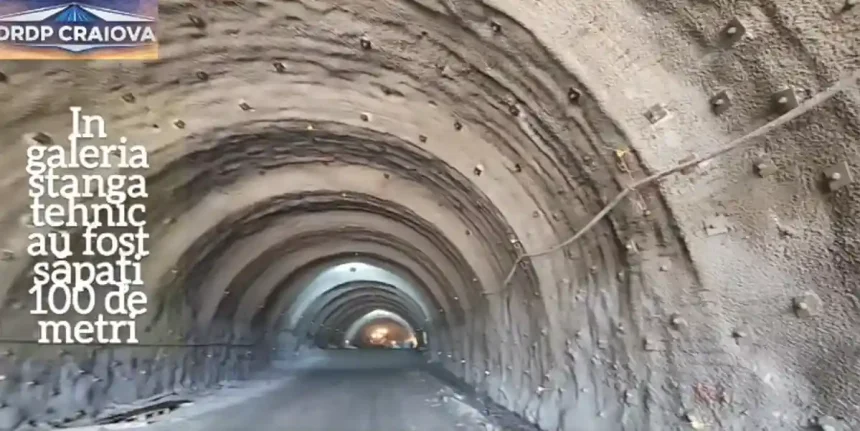 VIDEO Lucrari intensive pe autostrada A1 Sibiu Pitesti Aproximativ 650 de muncitori si 150 de utilaje activeaza pe Sectiunea 2 Boita Cornetu