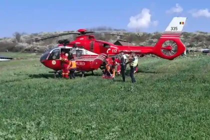 accident grav pe dn 67c transalpina elicopterul smurd intervine pentru doi motociclisti cu politraumatismes
