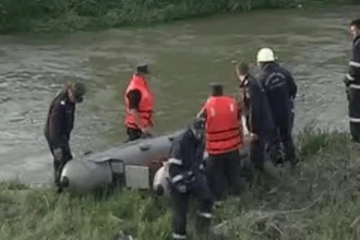actualizare o persoana a fost scoasa din raul Mures in zona IMA Aiud in stop cardio respirator salvatorii au inceput manevrele de resuscitare
