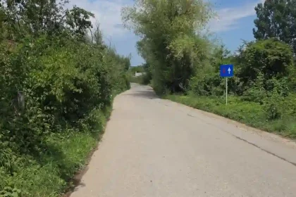 foto strada din alba iulia inchisa temporar pentru circulatia auto rute alternative disponibile
