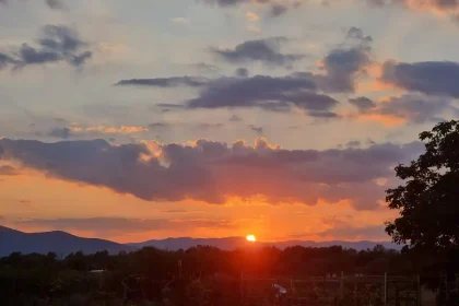 prognoza vremii in romania pana pe 31 august 2026 o luna calduroasa si uscatapreviziuni meteo actualizate pentru urmatoarele 4 saptamani
