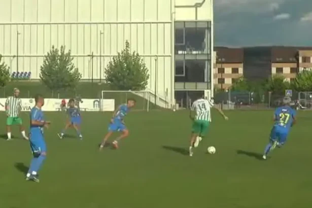 video CIL Blaj a pierdut dramatic calificarea istorica in grupele Cupei Romaniei la fotbal Meci intens in Mica Roma cu toate golurile marcate de fundasi