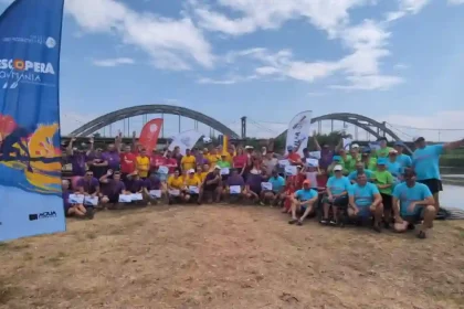 video Descopera Rowmania 2026 a readus adrenalina pe Mures la Alba Iulia 9 echipaje la start si castigatori explozivi