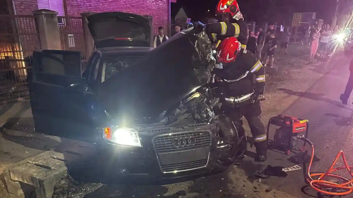 video accident tragic in judetul cluj provocat de o tanara soferita din alba un barbat a decedat iar mai multe persone au necesitat ingrijiri medicale