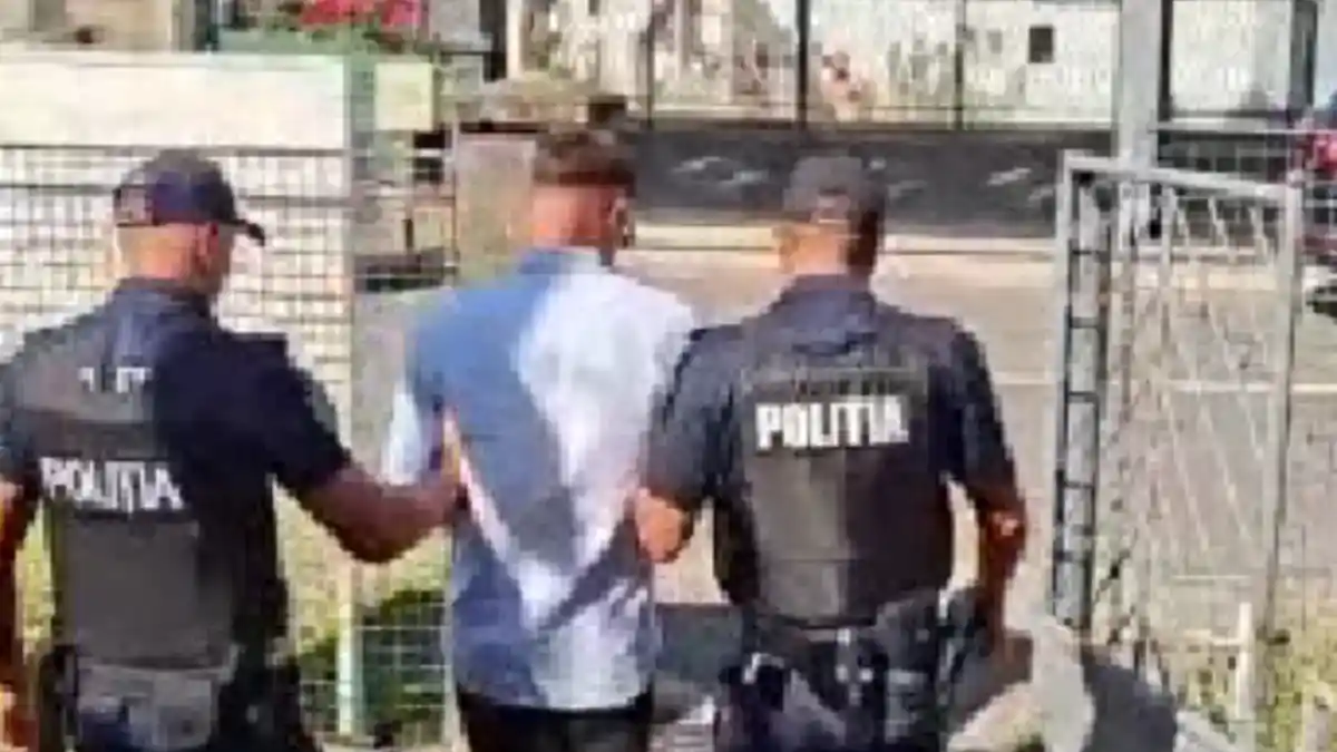 video barbat din stremt retinut ar fi avut o schema prin care a inscenat furtul unor piese auto si ar fi obtinut peste 55000 de lei de la asigurari iata cum a procedat