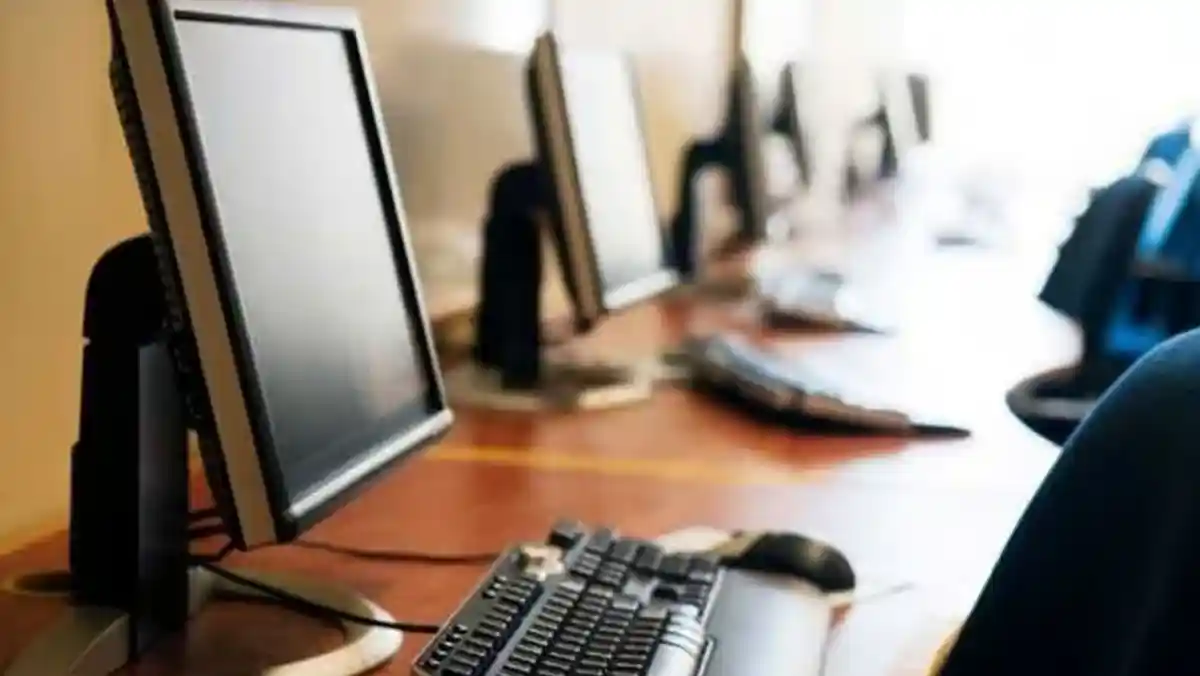 vouchere pentru echipamente IT 2026 2339 de elevi si studenti beneficiaza de sprijin formularul bonului valoric a fost aprobat
