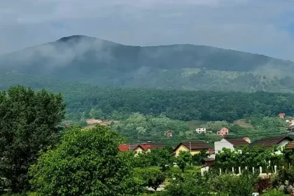 Alerte meteo 12-13 septembrie 2026: Ploi torențiale, vijelii și grindină