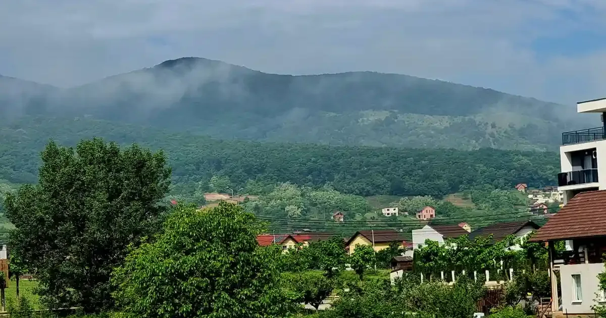 Alerte meteo 12-13 septembrie 2026: Ploi torențiale, vijelii și grindină