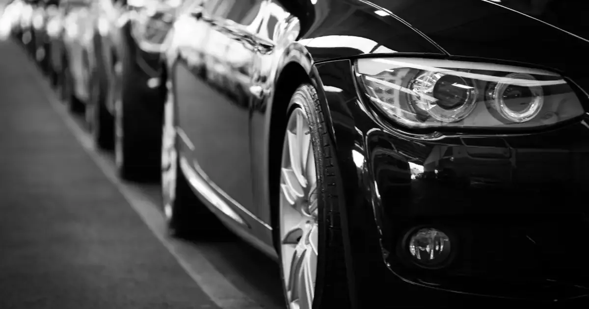 Cifra de afaceri din comerțul auto și moto, în scădere cu 12,8% în iulie 2026