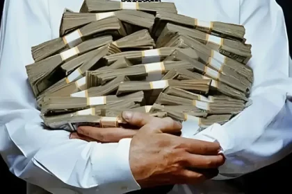Economist: 3,14 miliarde euro au ieșit din România în iulie, record istoric