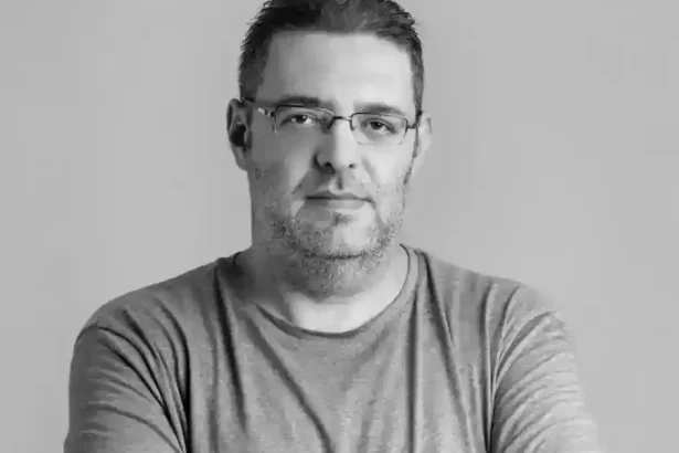 Jurnalistul Patrick André de Hillerin s-a stins din viață la 52 de ani