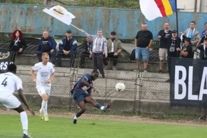 Metalurgistul Cugir – Viitorul Arad 1-3 | Eșec al „roș-albaștrilor” în play-off