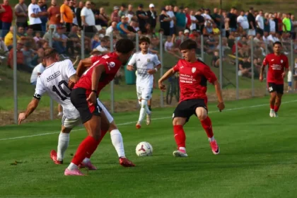 Nera Bogodinți – CIL Blaj 1-2 (0-0). „Mica Romă”, lider cu punctaj maxim, Blănaru