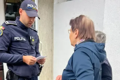 Polițiștii din Alba, campanie anti-înșelăciune „Accidentul” pentru seniori
