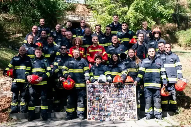 Pompierii și voluntarii au urcat 110 etaje pentru eroii de la 9/11