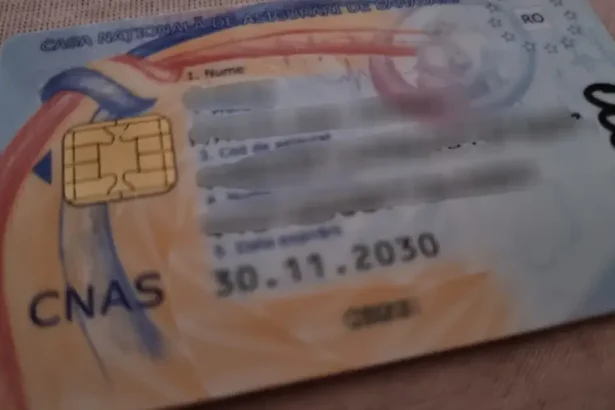Românii nu mai dovedesc asigurarea cu adeverință; verificarea devine electronică