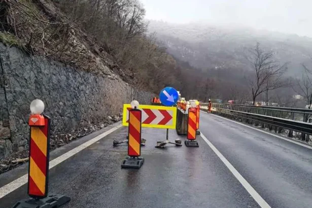 Se prelungesc restricțiile pe DN7 – Valea Oltului: Cât timp vor fi menținute interdicțiile