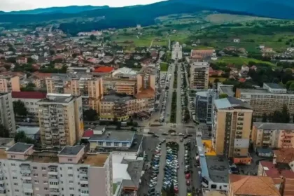 Balcon închis sau unit cu sufrageria fără autorizație: amenzi de până la 50.000 de lei