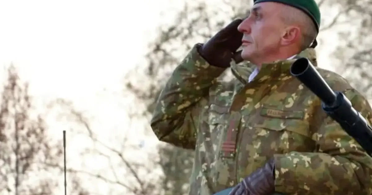 Generalul Oros, propus Cetățean de onoare al Alba Iuliei, are o carieră impresionantă